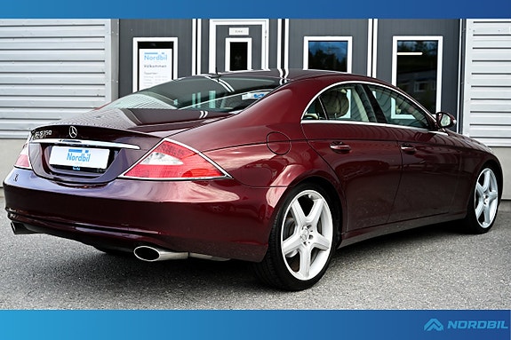 Mercedes-Benz CLS350 2 of 5