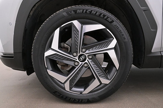 Hyundai Tucson 27 of 27