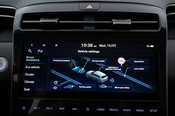 Hyundai Tucson 18 of 27