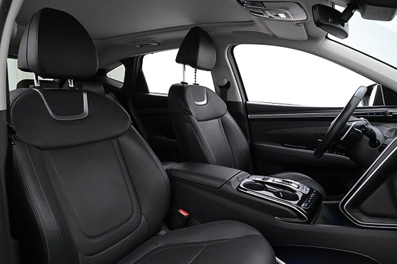 Hyundai Tucson 13 of 27