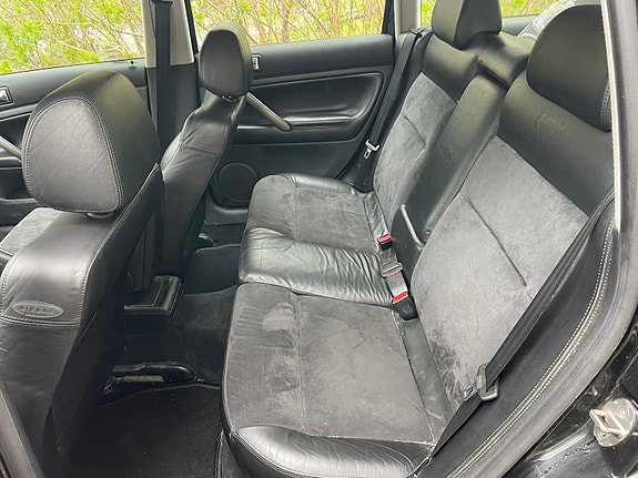 Volkswagen Passat 4 of 5