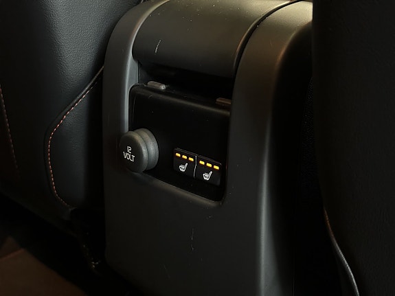Volvo XC60 24 of 27