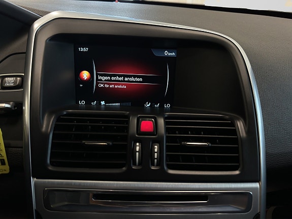 Volvo XC60 19 of 27