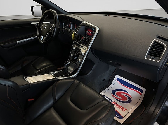 Volvo XC60 13 of 27