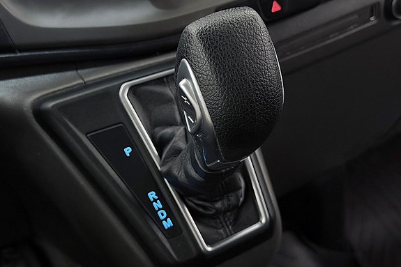 Ford Transit Custom 25 of 27