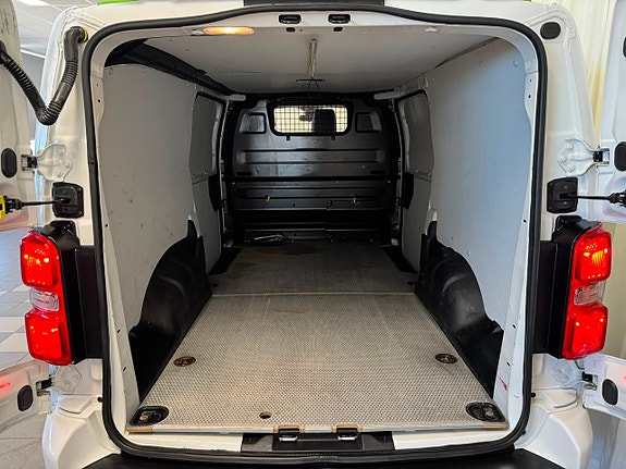 Toyota Proace 25 of 25