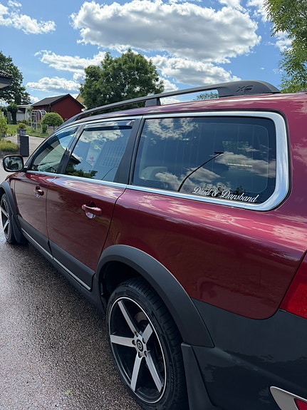 Volvo XC70 3 of 10