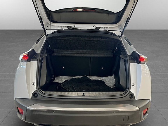 Peugeot 2008 18 of 18
