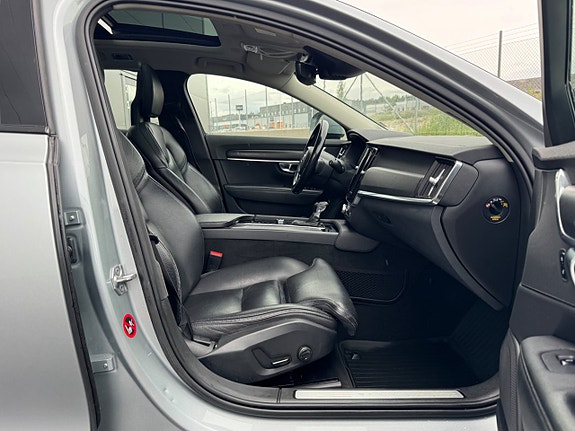 Volvo V90 Cross Country 5 of 24