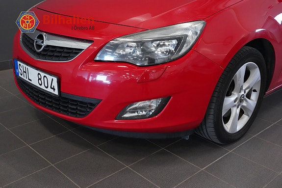 Opel Astra 3 of 5
