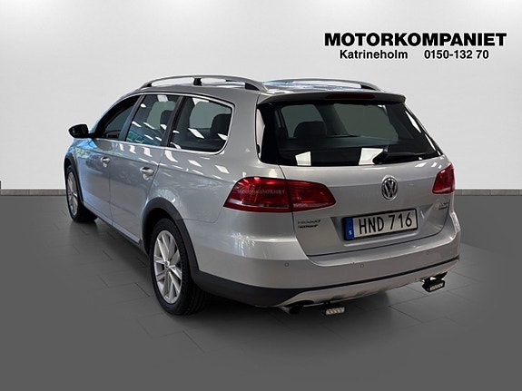 Volkswagen Passat Alltrack 6 of 15