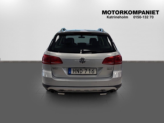 Volkswagen Passat Alltrack 5 of 5