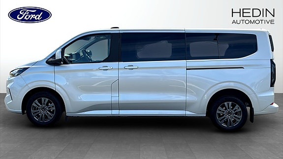 Ford Custom Tourneo 6 of 11