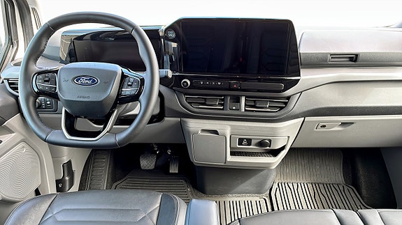 Ford Custom Tourneo 4 of 5