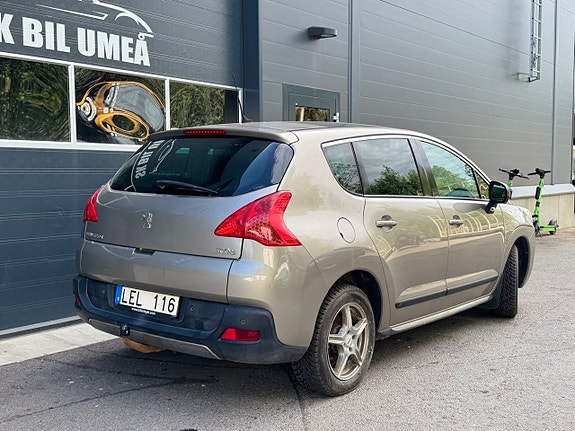 Peugeot 3008 4 of 5