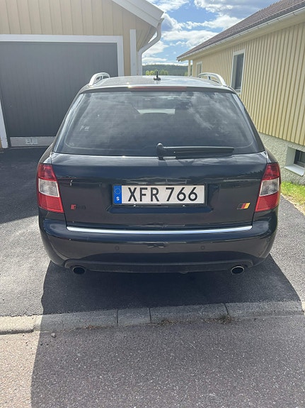 Audi S4 3 of 5