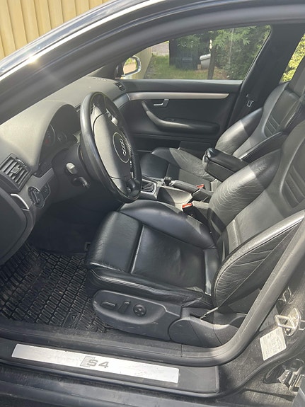 Audi S4 5 of 5