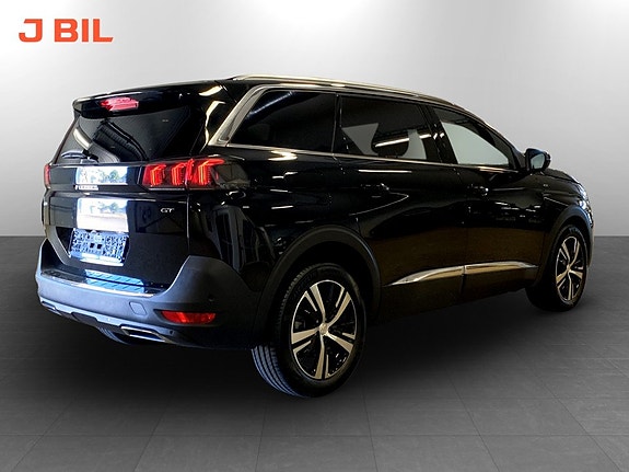 Peugeot 5008 3 of 19