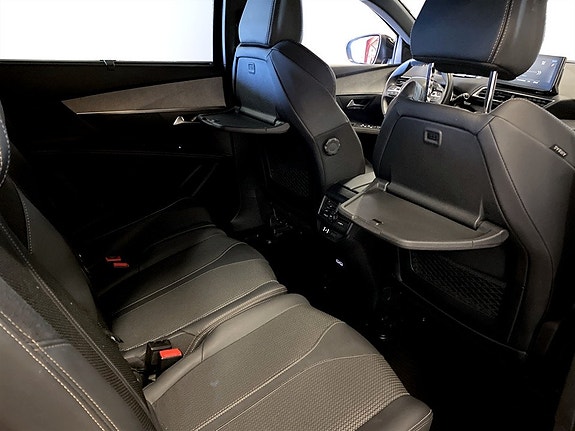 Peugeot 5008 13 of 19