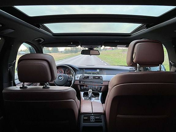 BMW 535d 3 of 5