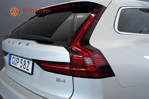 Volvo V90 11 of 28