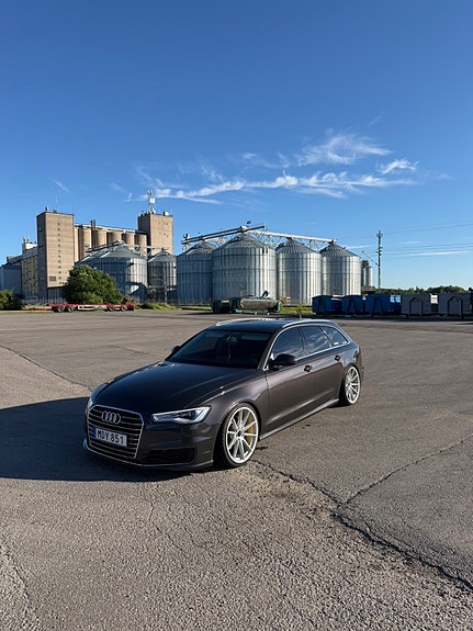 Audi A6 2 of 7