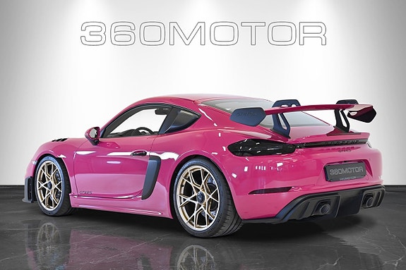 Porsche 718 Cayman GT4 RS 8 of 14