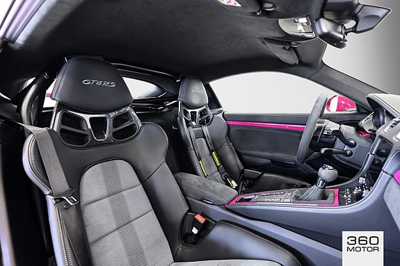 Porsche 718 Cayman GT4 RS 14 of 14