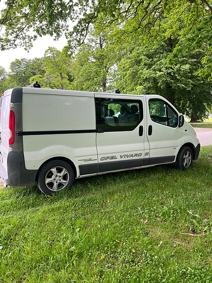 Opel Vivaro 3 of 5