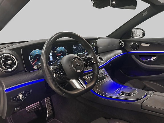 Mercedes-Benz E300 20 of 21