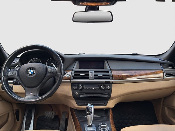 BMW X5 13 of 24