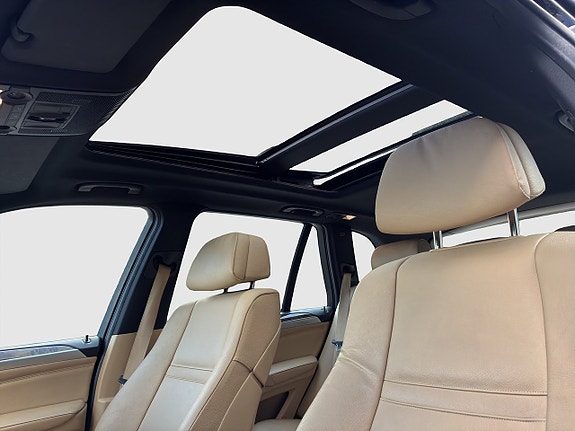 BMW X5 11 of 24