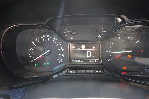 Toyota Proace City 3 of 5