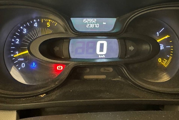 Renault Trafic 6 of 10
