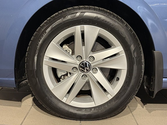 Volkswagen Golf I 3 of 5