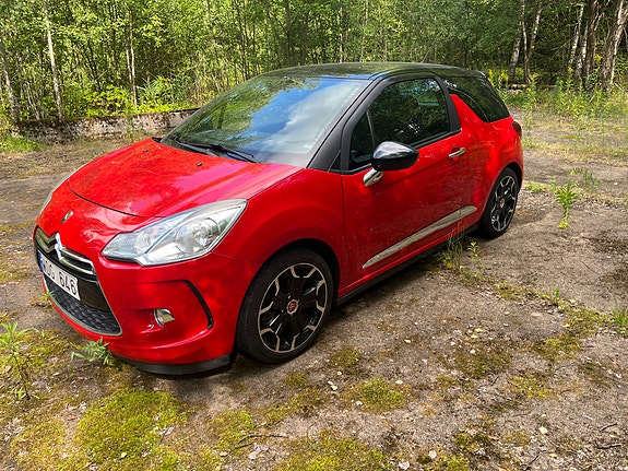 Citroen DS3 2 of 8