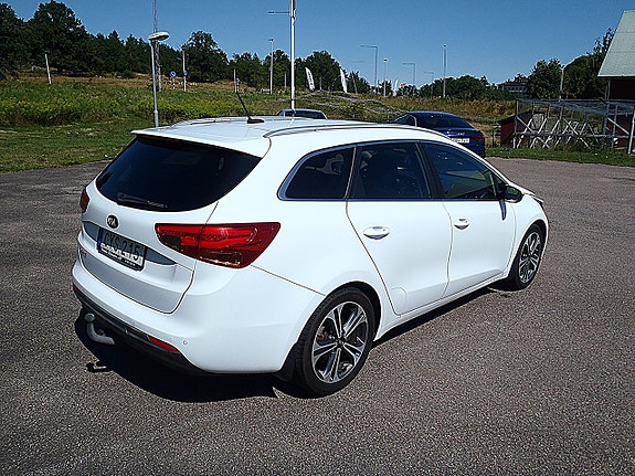 Kia Ceed 4 of 5