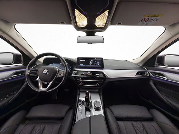 BMW 530e 13 of 30
