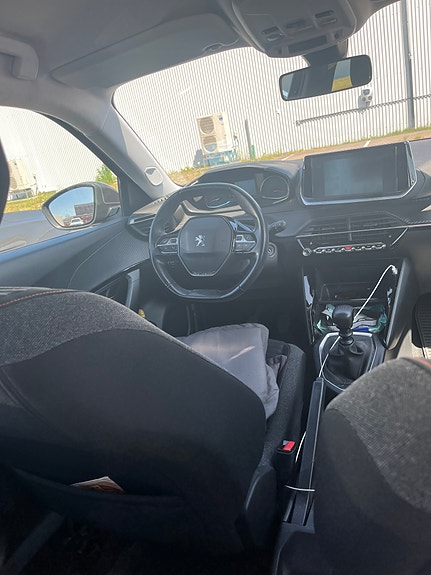 Peugeot 2008 5 of 5