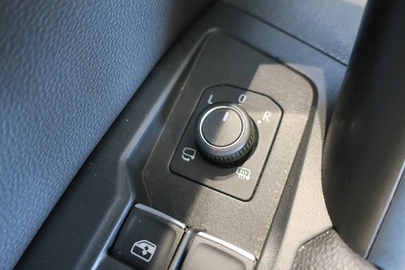 Volkswagen Tiguan 19 of 19