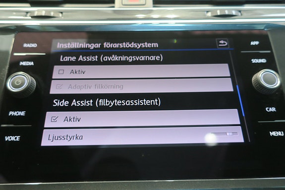 Volkswagen Tiguan 15 of 19