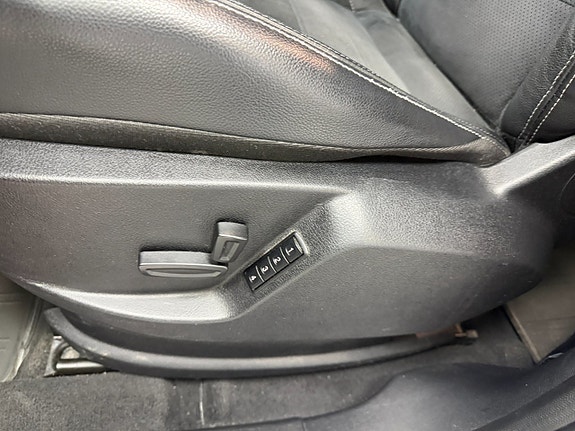 Ford S-MAX 12 of 21