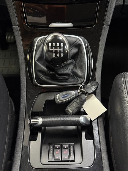 Ford S-MAX 11 of 21