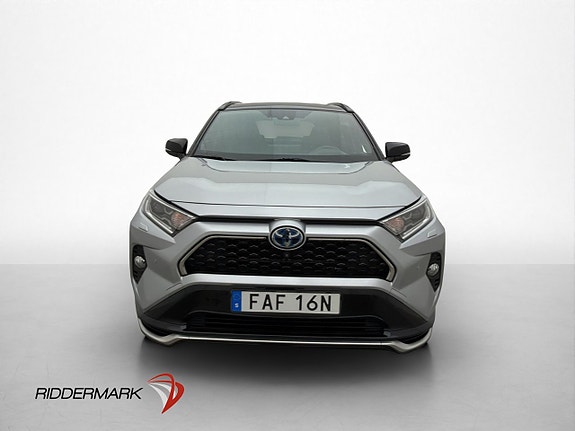 Toyota RAV4 2 of 30