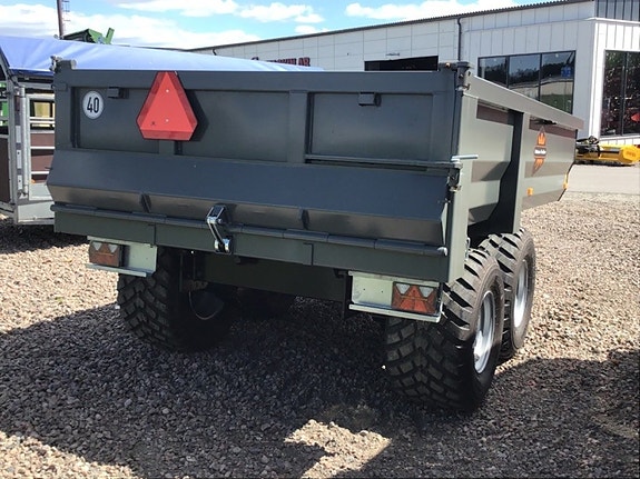 Palmse Trailer D1000 2 of 3