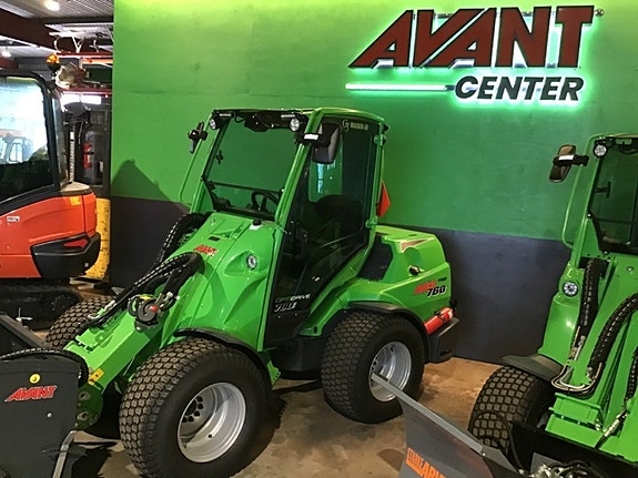 Avant 760 2 of 4