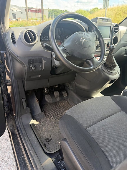 Citroen Berlingo 15 of 16