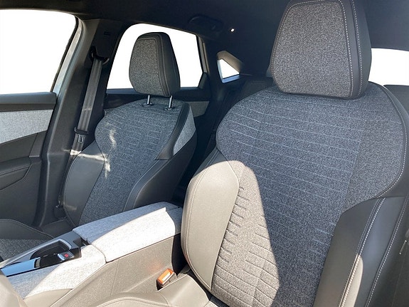 Peugeot 3008 5 of 5