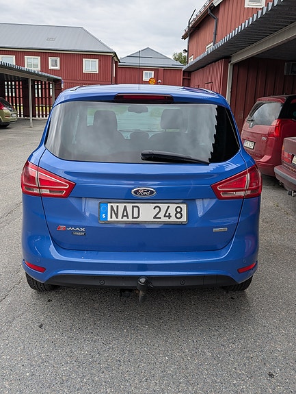 Ford B-MAX 2 of 3