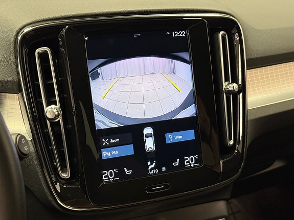 Volvo XC40 22 of 25